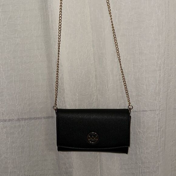 MM Black Gold Tone Hardware Red Lined Crossbody Bag Purse - Picture 2 of 11